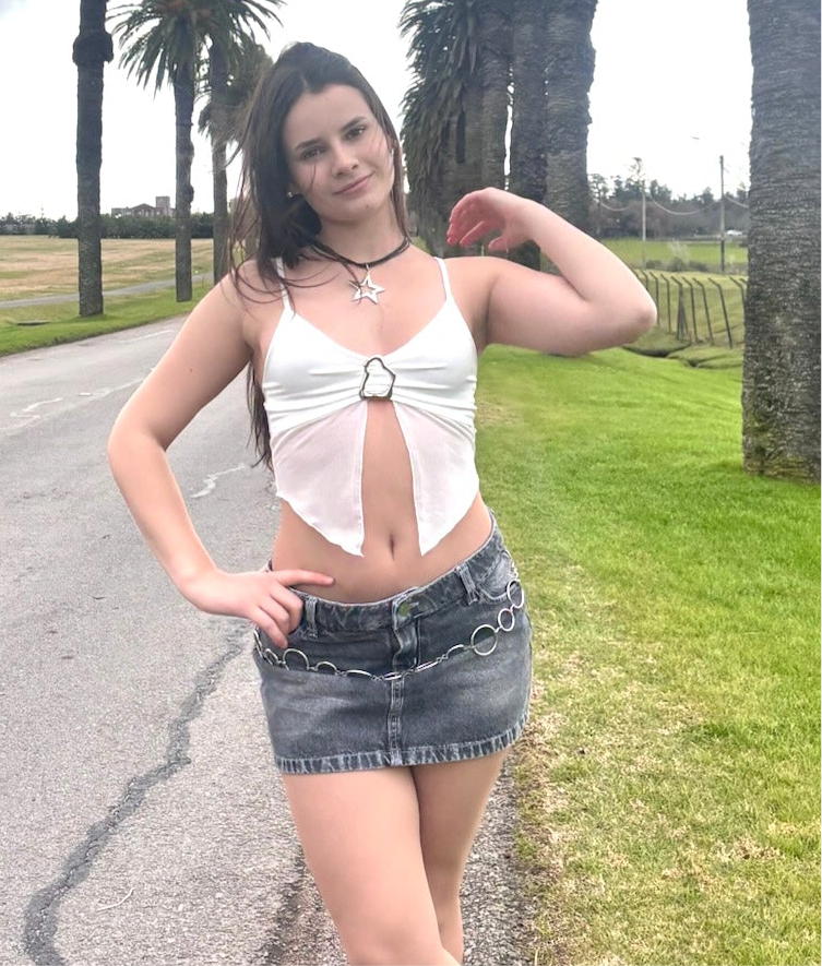 TOP ALINA