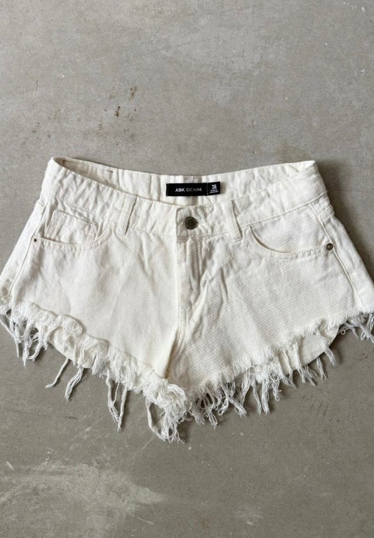 PREVENTA - SHORT OFF WHITE