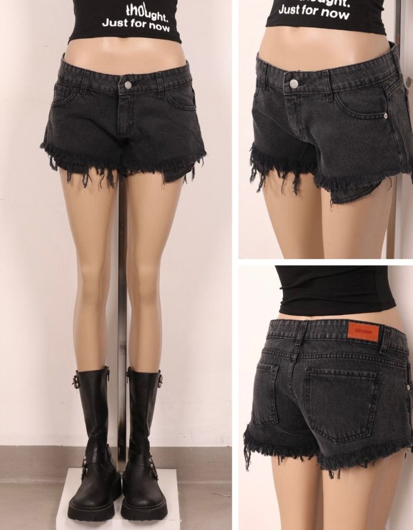SHORT DARK