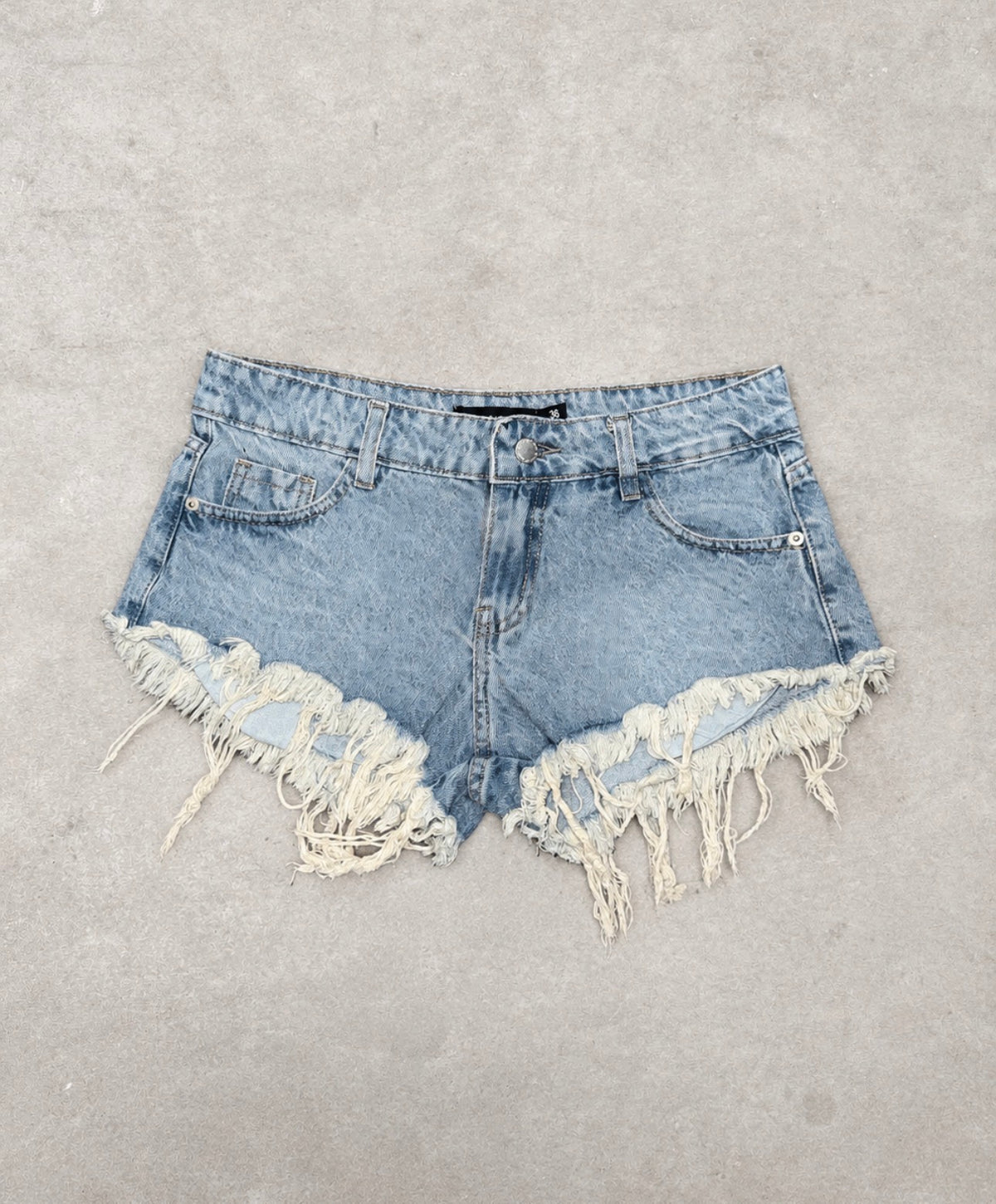 SHORT SUMMER